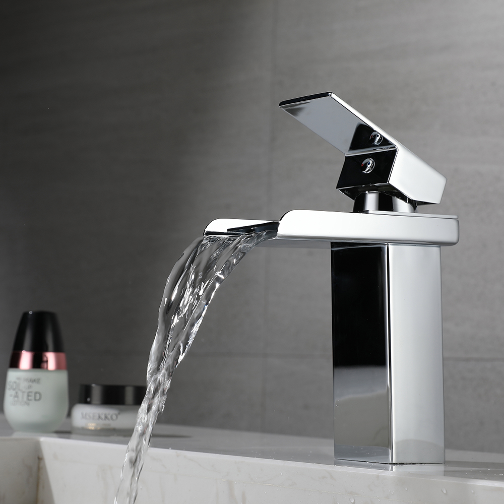 Aquacubic cUPC Deck Mounted Lavatory Washroom Bathroom Brass Single Hole Waterfall Faucet Mixer Tap